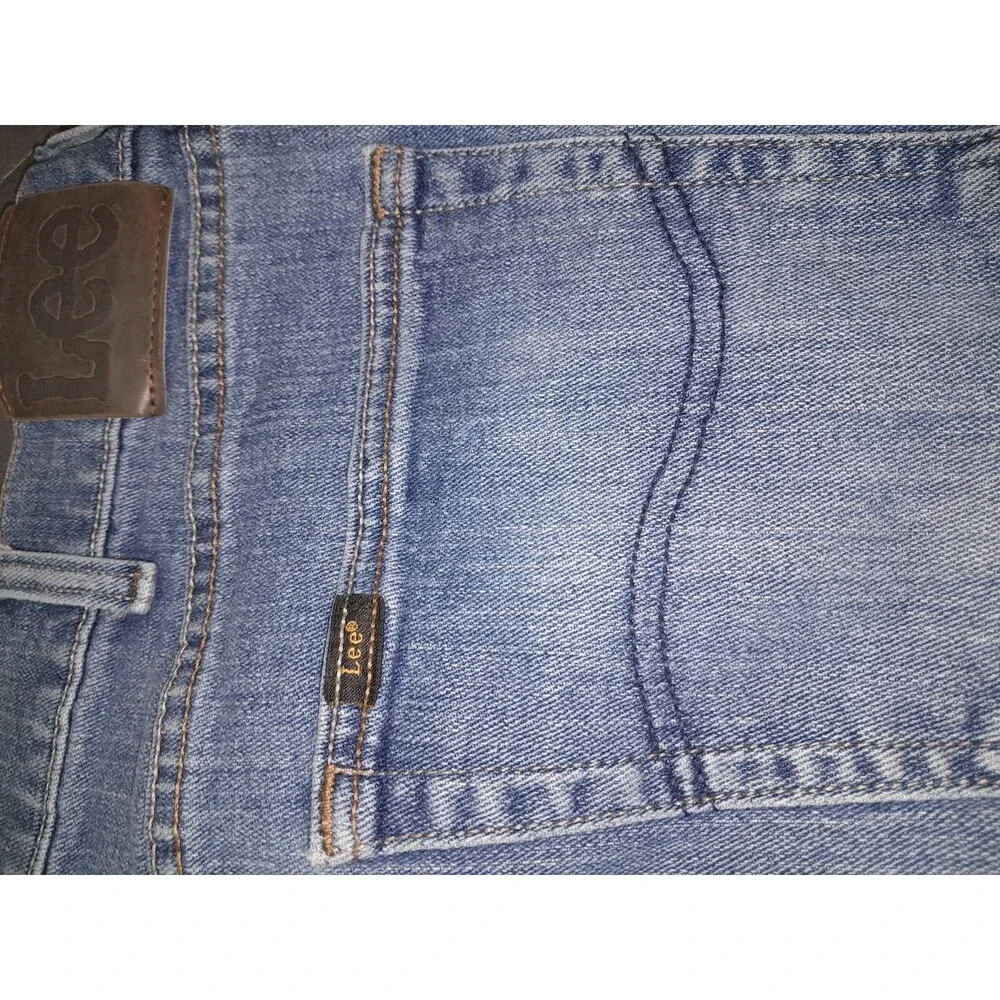 Lee Relaxed Fit Jeans Mens 36x29 Blue Medium Wash Straight Leg 100% Cotton